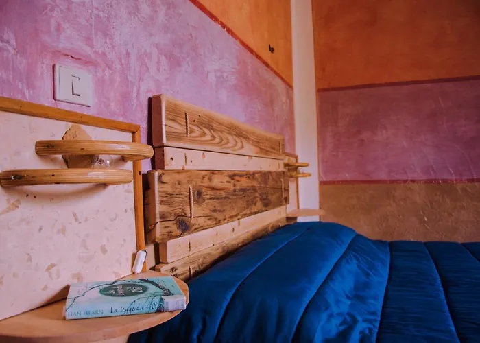 住宿加早餐酒店 Terra E Paglia Marrùbiu